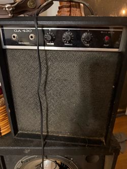 FG Enterprises GA 430 Solid State Combo Amplifier