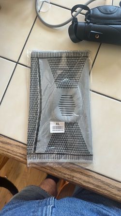 Knee support brace