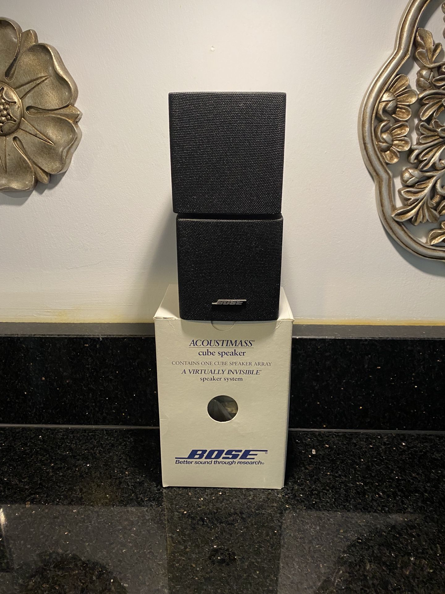 BOSE Lifestyle Acoustimass Swivel Doubleshot Single Cube Speaker Array Black