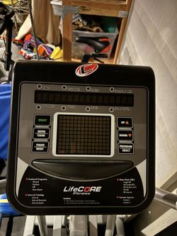 Lifecore CD400 Elliptical for Sale in Portland OR OfferUp