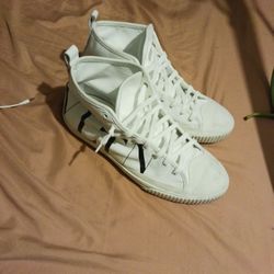 Valentino Size 45