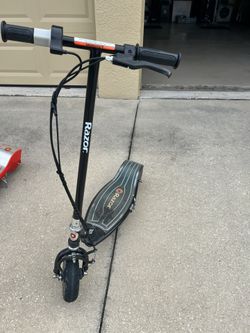 Razor Electric Scooter - Black