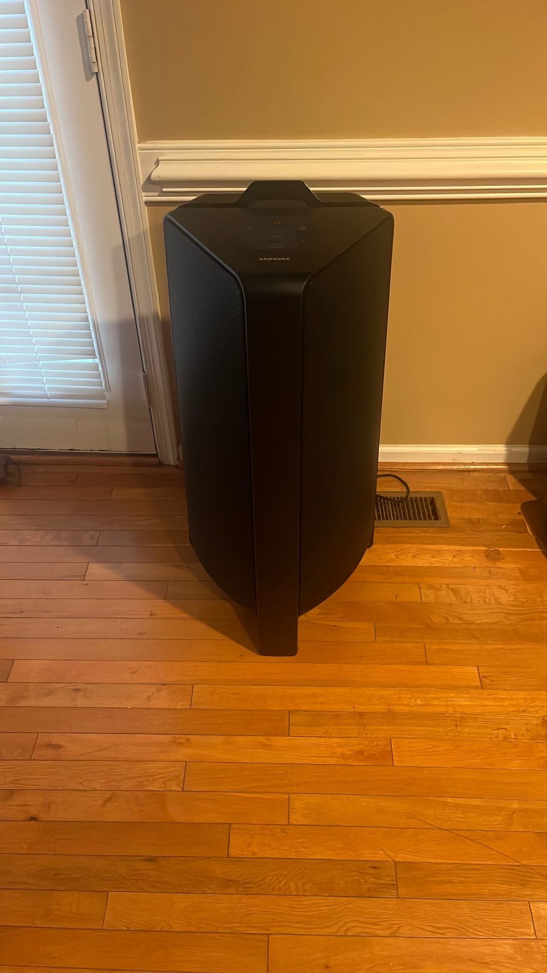 Samsung MX-70 Speaker Make offer!!! Motivated To Sell