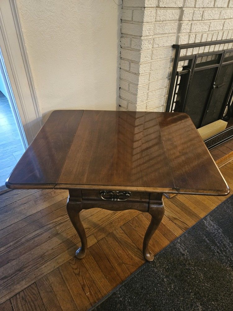 Solid Cherry Wood Drop Leaf Pembroke Accent End Table With Drawer