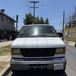 2007 Ford E-350