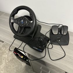 Super drive steering wheel and pedals