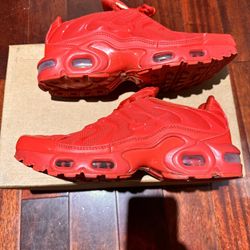 Nike Air Max Plus University Red (GS) Size 7Y