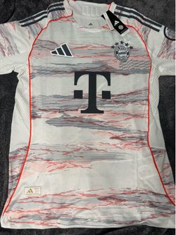 FC Bayern Munich 25/26 Olise away jersey Size:Large