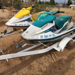 95 And 96 Seadoos With Trailer