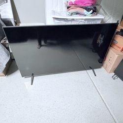 Large Flat Screen TV with Stand 75 inch