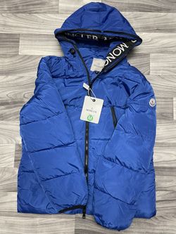 Moncler Men’s Blue Coat – Size M | Like New / Exclusive