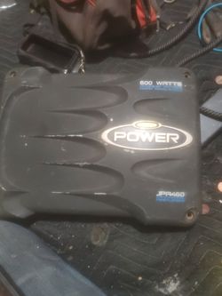 Amplificador para carro power gensen 600 wats os cool trabaja muy bien suena bastante recio