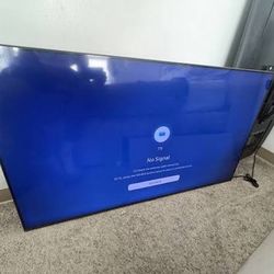 Samsung  55inch smart tv 85 cash Roseville to pickup  