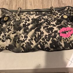 Betsey Johnson Betseyville Purse