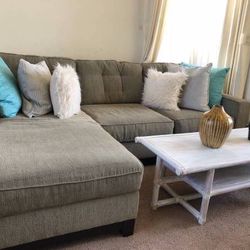 Gray Sectional Movable Chaise 