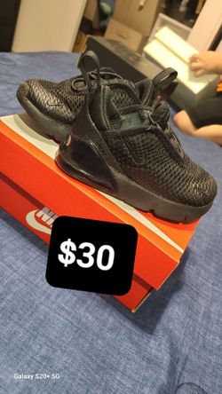 Toddler nike air max 270  size 6c