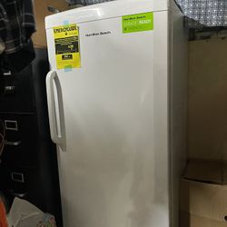 Hamilton Beach 11 Cu. Ft Freezer