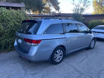 2017 Honda odyssey se