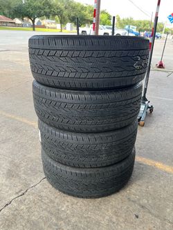 255/45/22” CONTINENTAL, Like New