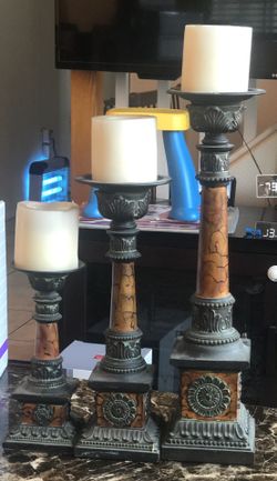 Set of 3 candle sticks