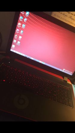 HP LAPTOP beats by dre