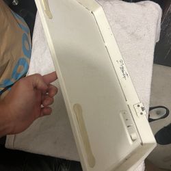 Blacktop Fillet Table With Mount