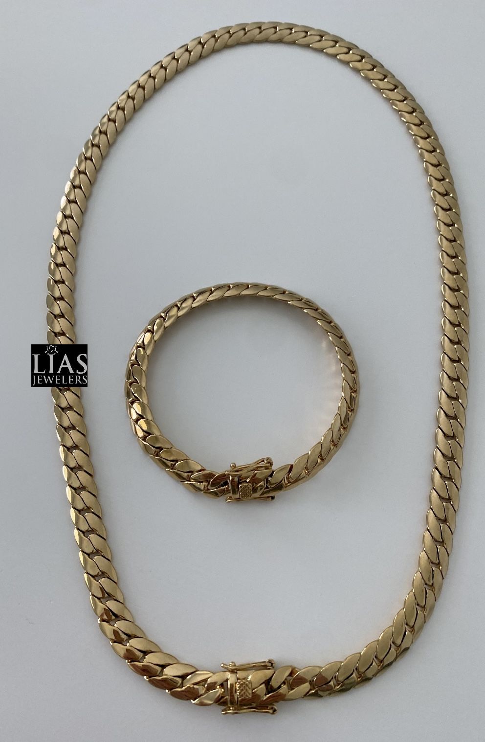 New 18k Yellow Gold Cuban Link Chain And Bracelet Set