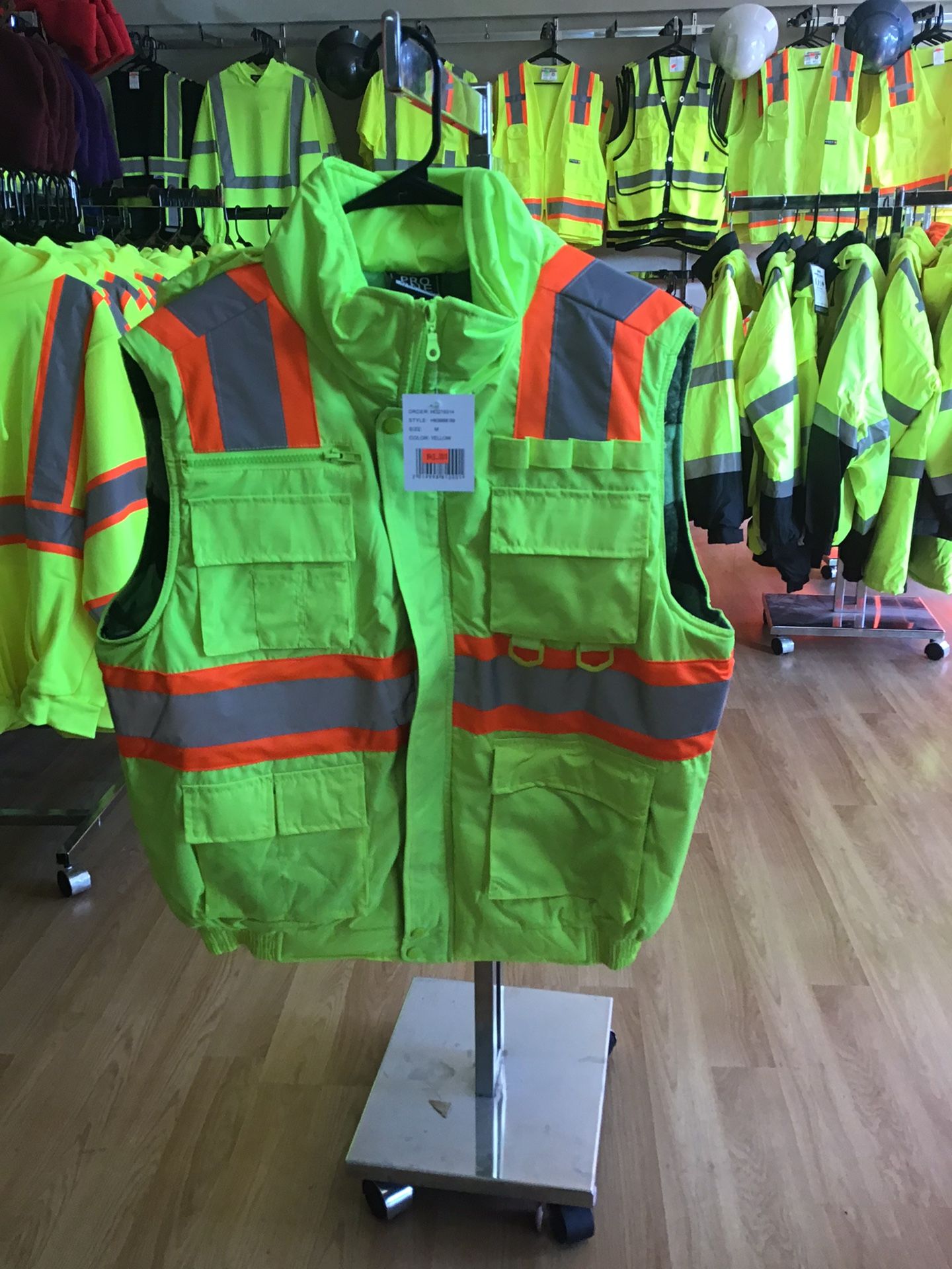 Class 2 insulated safety vest
