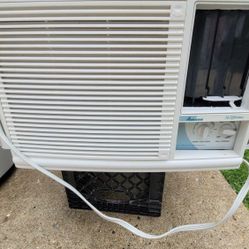 One Air Conditioners Window 