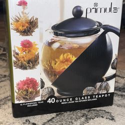Tea Pot Comes With Flowers 