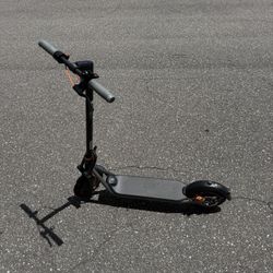 Electric scooter
