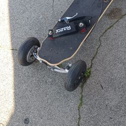 Razor Down Hill Racing Skateboard 