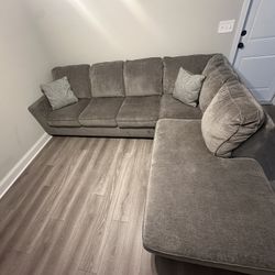2-Piece Sectional