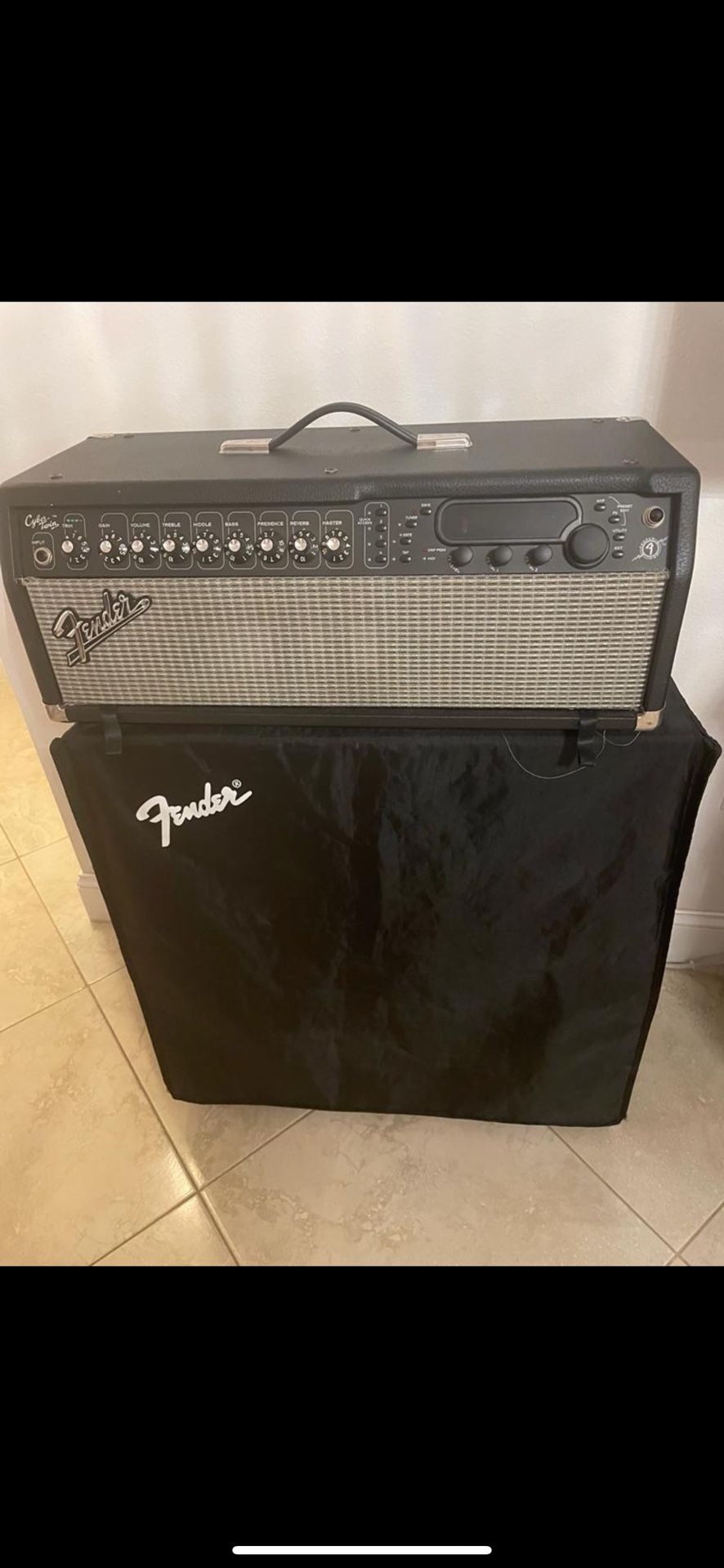 Fender Speaker With Guitar AmpHead