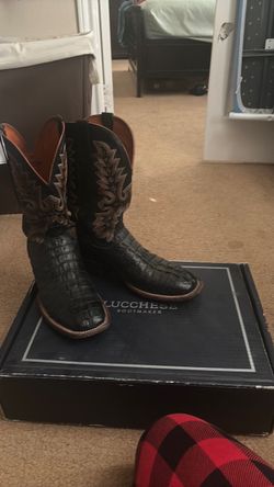Lucchese black boots