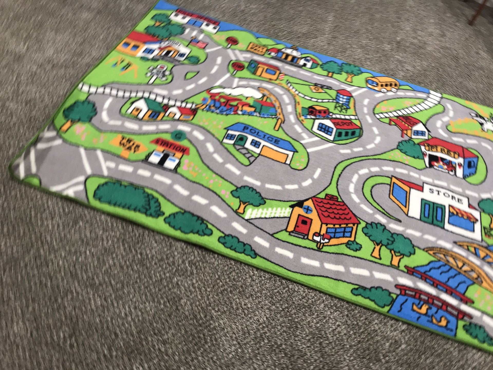Kids LIKE NEW Play Rug