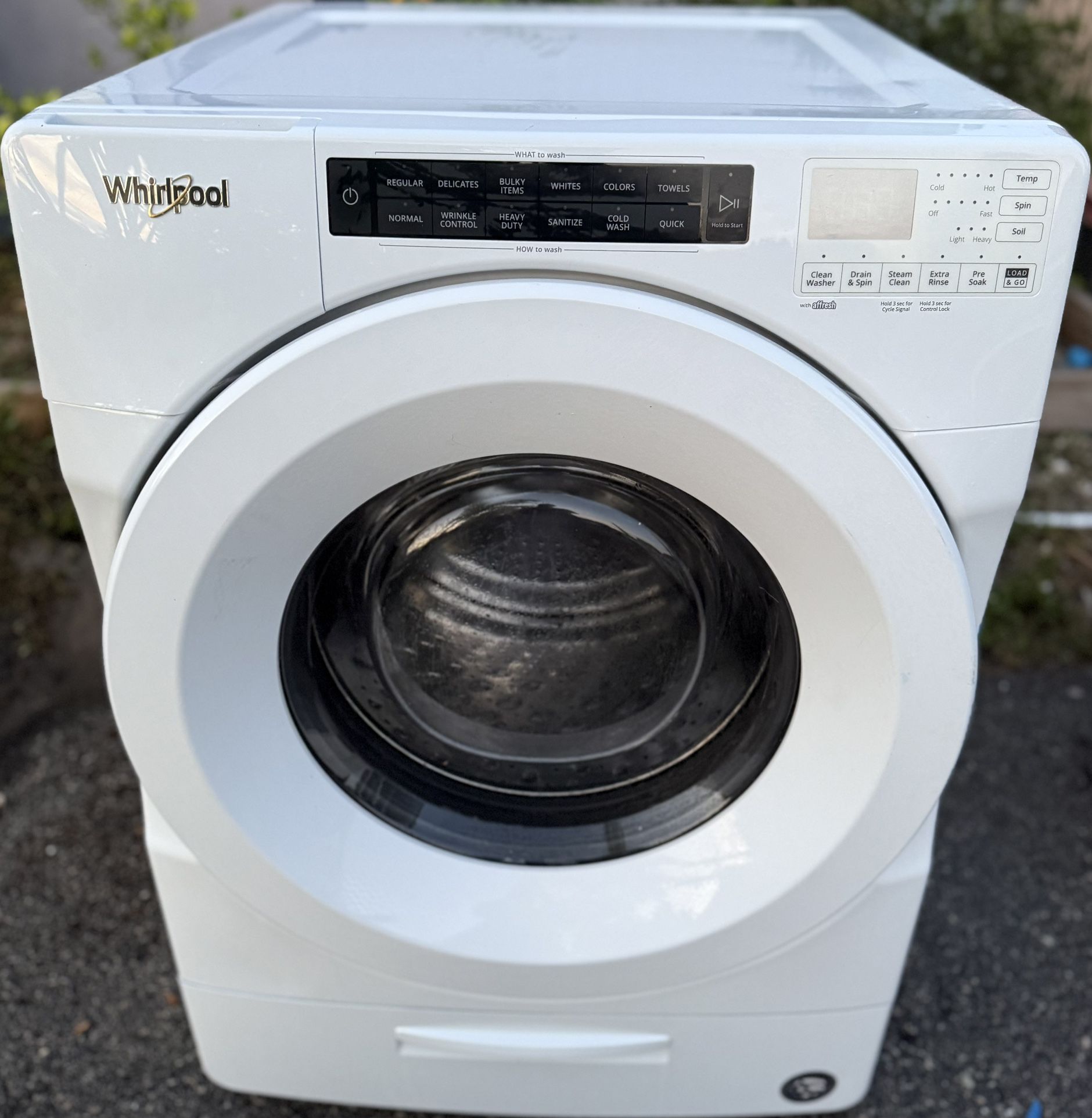 Whirlpool washing machine in very good condition