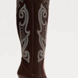 Fashion Nova Cowboy boots