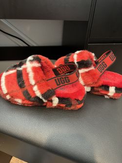 UGG Women’s Fluff Yeah Backstrap Slipper