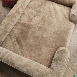 Dog Bed 
