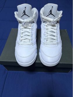Jordan 5 Retro White Metallic 2026 Size 9.5