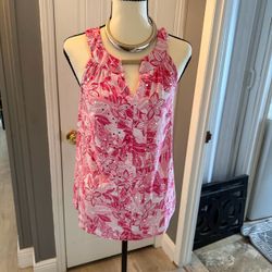 Women’s floral print sleeveless blouse