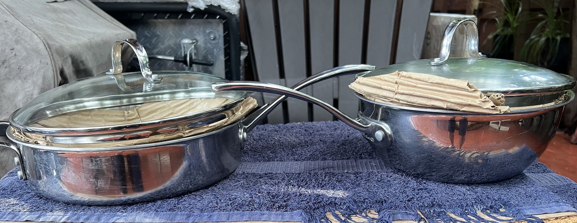 Calphalon Stainless Pan Set Glass lids…BRAND NEW!