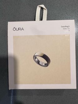 Oura ring 5 size 11 gold
