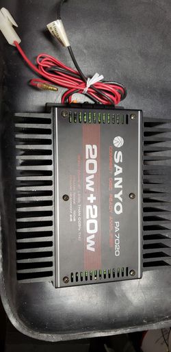 Oldschool vintage car amplifier