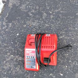 Milwaukee charger M12 M18