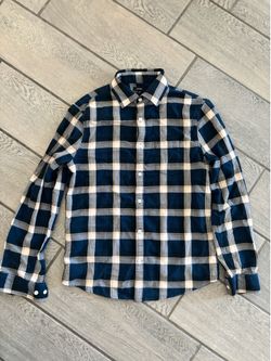 Express Men’s Plaid Button-Up Shirt – Size Small