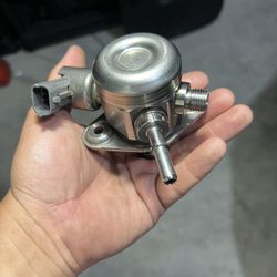 Kia 353202E100 High Pressure Fuel Pump