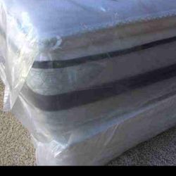 Queen bed pillow top can deliver new