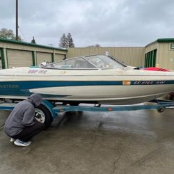 1996 Glastron Boat